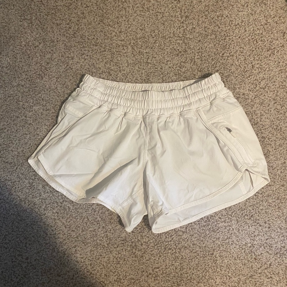 Lulu Tracker 4” Shorts White